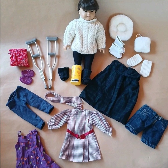 American Girl Other - Pleasant Company American Girl Samantha Doll With Multiple Outfits & Accessories